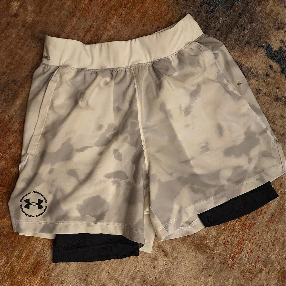 Under Armour Chill Up the Pace 2-in-1 Printed Shorts